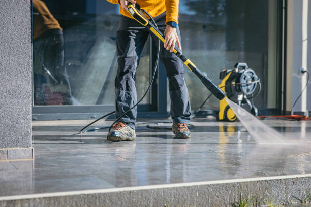 Best Roof Washing  in Montebello, NY