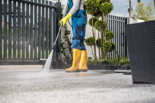 Best Machinery and Equipment Cleaning  in Montebello, NY
